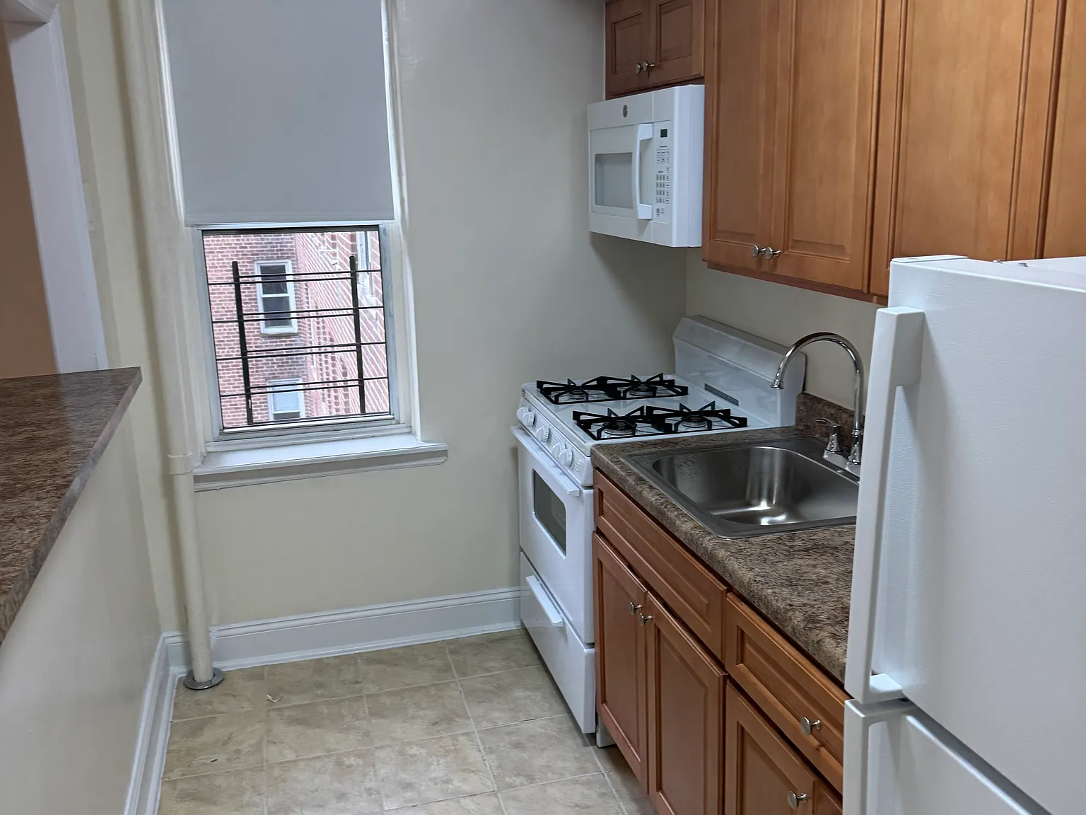 1487 Shore Pkwy — Photo 2
