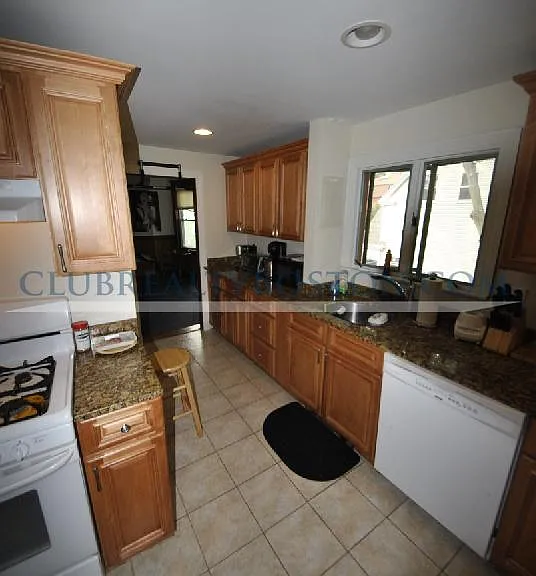 8 Oliva Rd #2 — Photo 1
