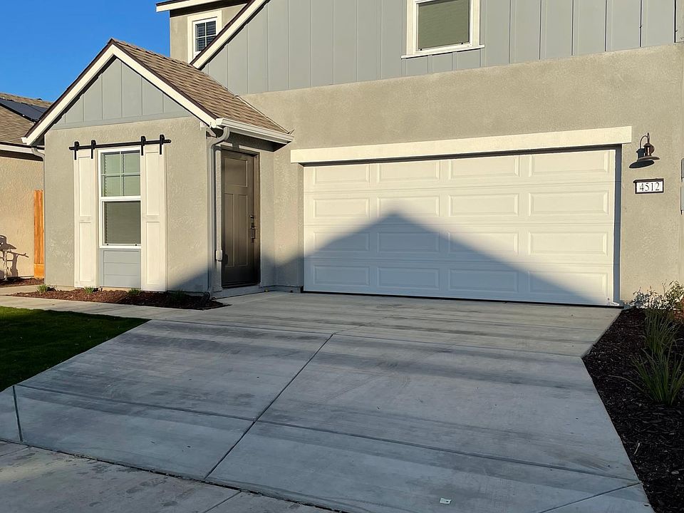 Front View and second entrance from bedroom
