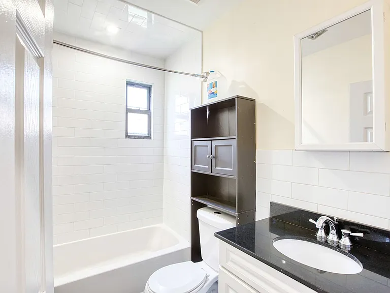 180 Willow St #1 — Photo 15