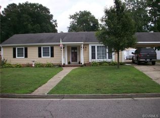 118 Huntington Rd, Colonial Heights, VA 23834