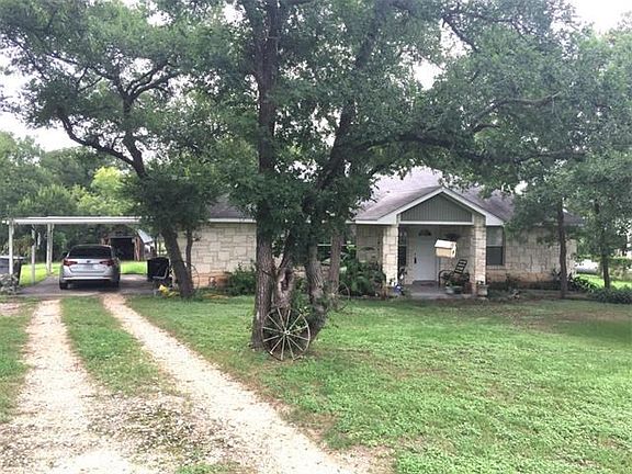 2nd image of 116 Lakeview Dr