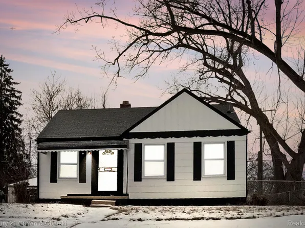 19515 Rosemont Ave, Detroit, MI 48219