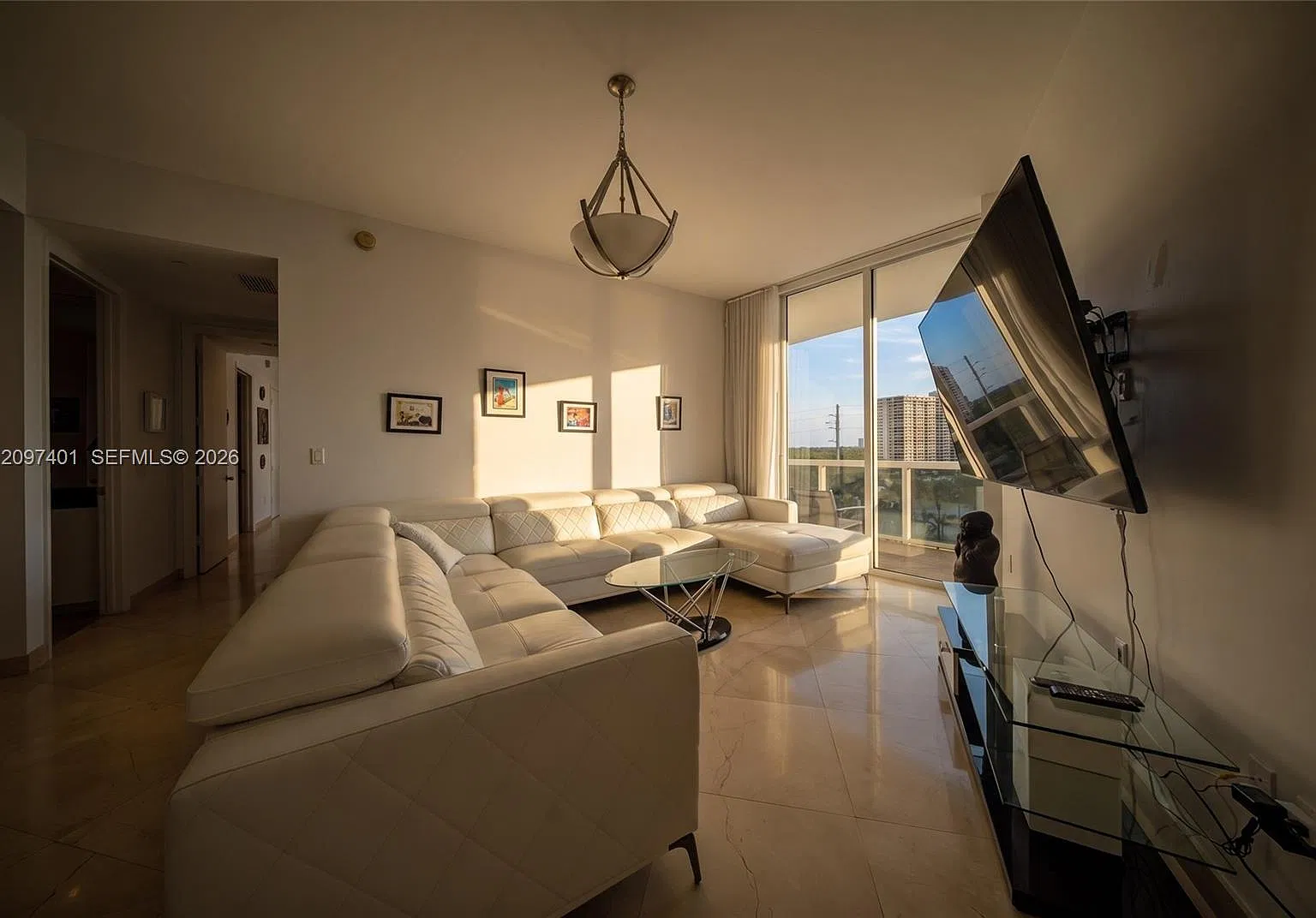 Tdr Tower Ii Condo — Photo 3