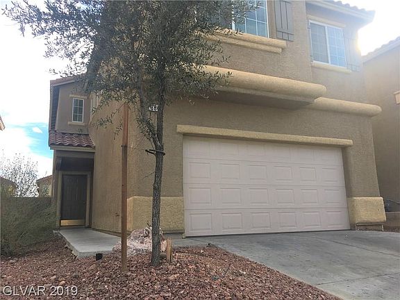 2nd image of 3841 Hollycroft Dr