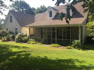 2868 County Road 3550, Holly Lake Ranch, TX 75765