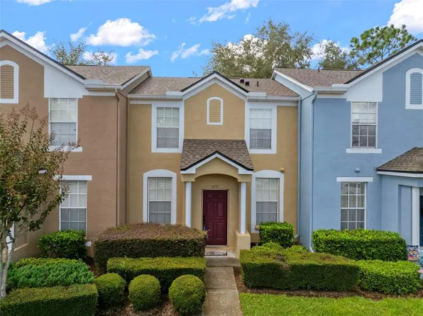 1231 Charlesworth Dr, Zephyrhills, FL 33543