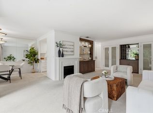 836 S Bundy Dr APT 303, Los Angeles, CA 90049