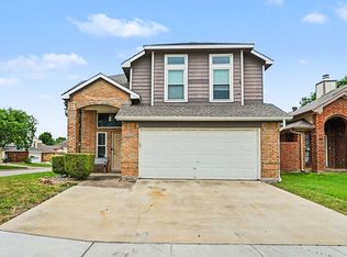 6940 Cheswick Dr, North Richland Hills, TX 76182