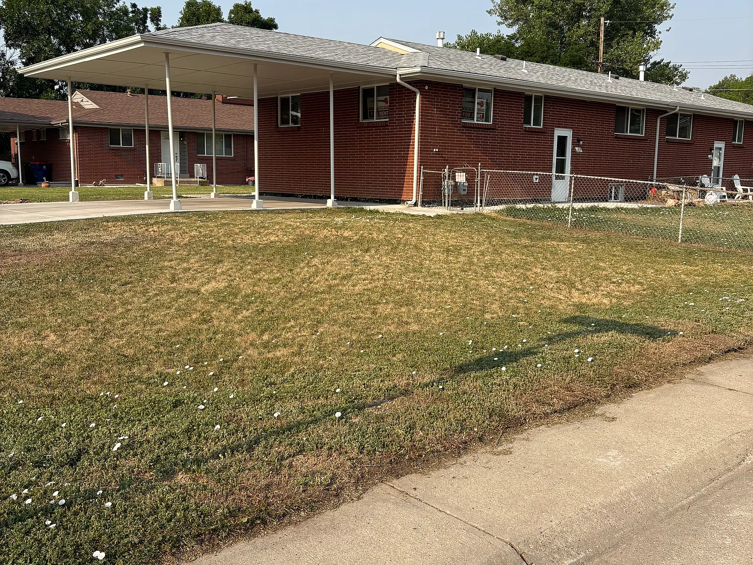 2 bed, 834 sqft, $1,800 — Photo 3
