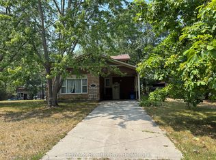 178 Oxbow Park Dr, Wasaga Beach, ON L9Z 2V7