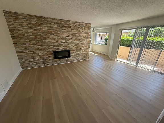 5th image of 3629-3635 Vinton Ave #2908