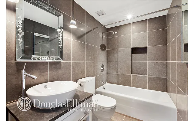 Rented by Douglas Elliman | media 20