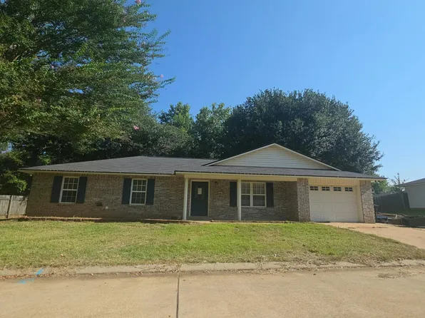 7432 Pecanwood Ln, Haughton, LA 71037