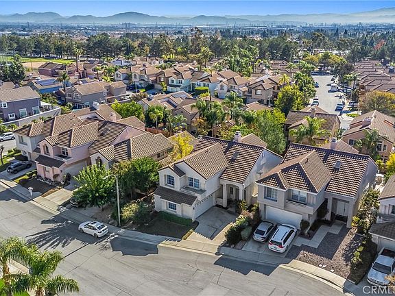 3rd image of 11621 Pavia Dr
