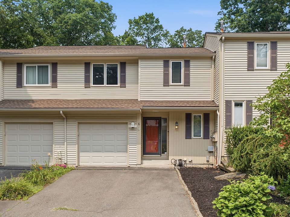 1st image of 6 Uplands Way #6