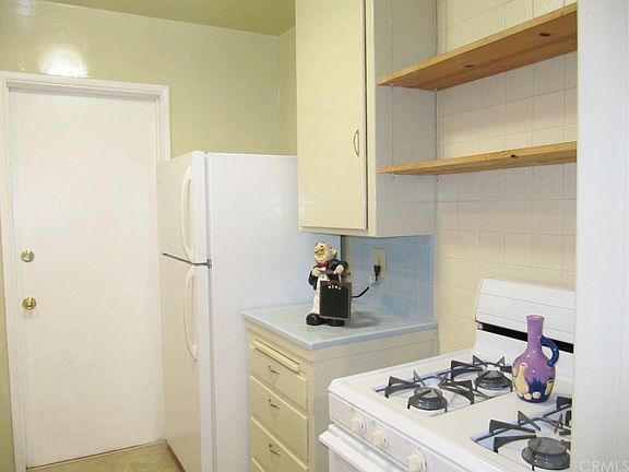 5th image of 504 Marigold Ave