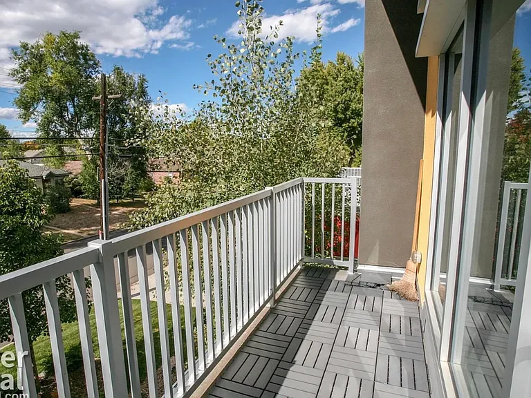 402 Harrison St — Photo 25