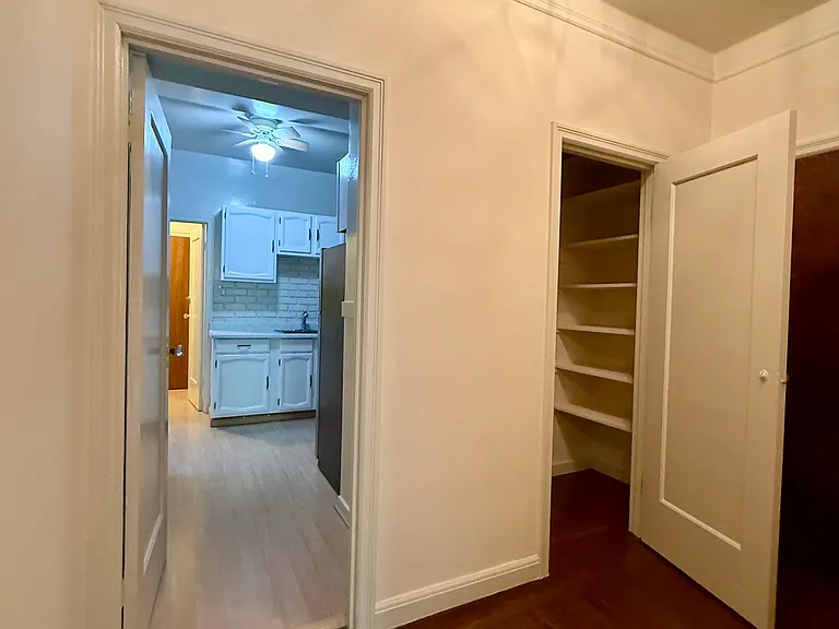1860 Jackson St #201 — Photo 7