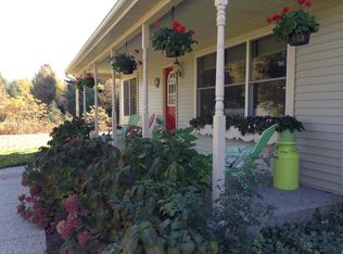 6891 Pontaluna Rd, Fruitport, MI 49415