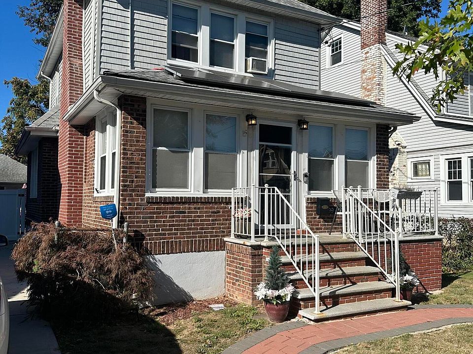 1st image of 9926 211th St