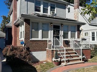 9926 211th St, Queens Village, NY 11429