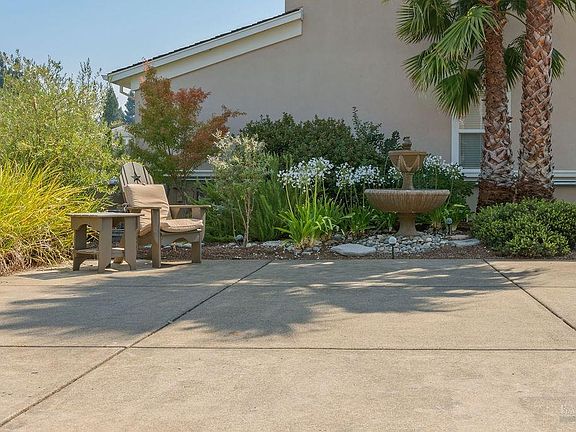 4th image of 119 Savannah Way