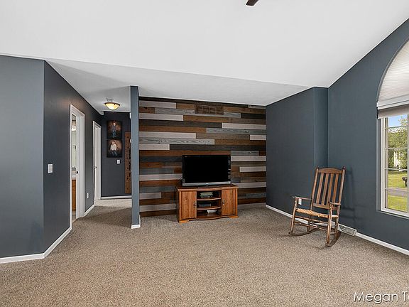 5th image of 11377 Foreman Farms Ct