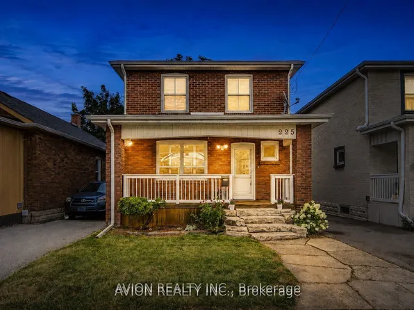 225 Clarke St, Oshawa, ON L1H 5G2