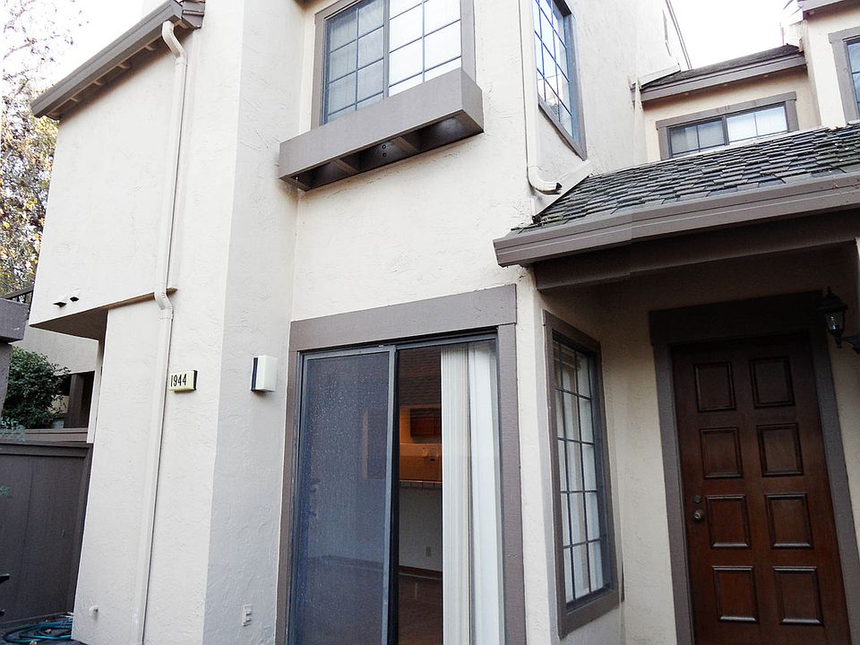 1st image of 1944 Huxley Ct