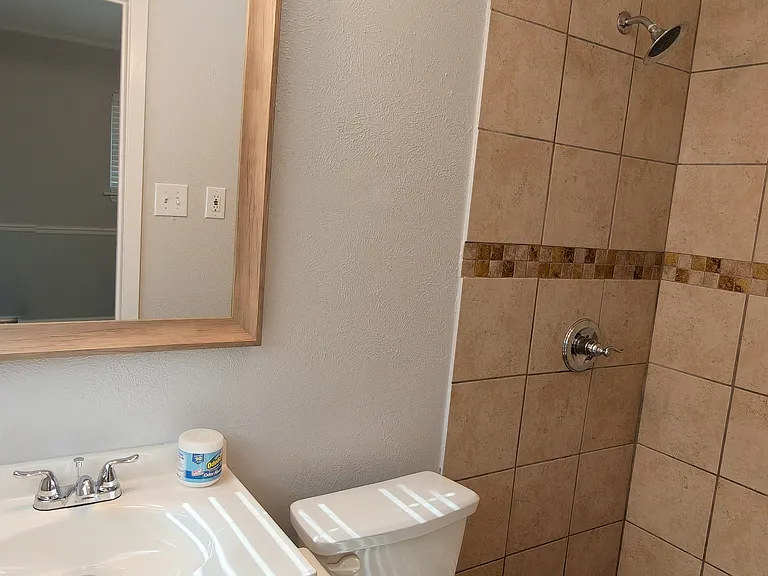 4800 Sabelle Ln — Photo 13