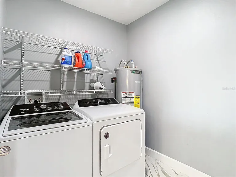 10704 Donbrese Ave — Photo 31