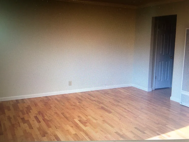 2399 Karen Dr #3 — Photo 2