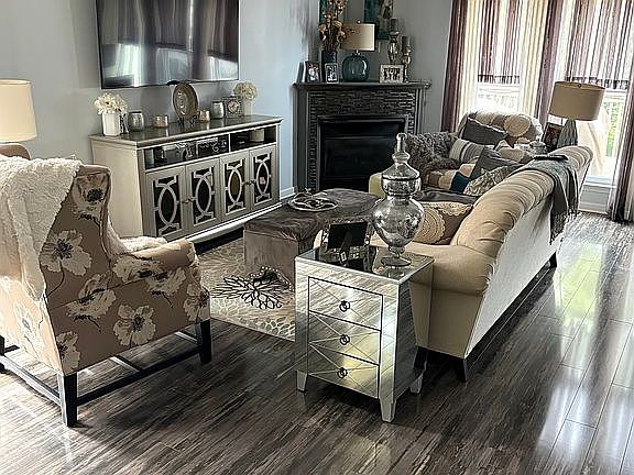 5th image of 7493 Great Waters Ln