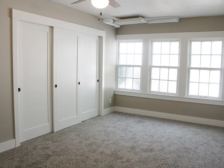 The White Apartments - Portland Oregon