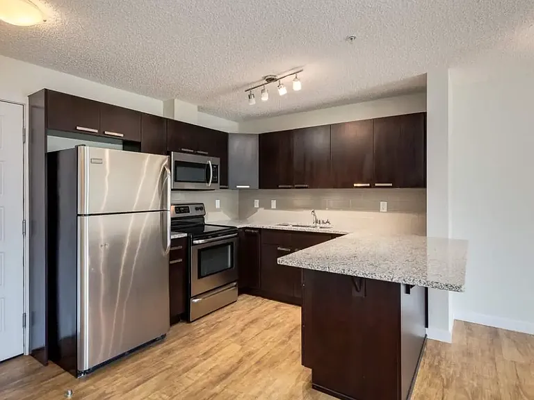 5016 4th Ave SW — Photo 10