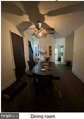 4th image of 49 Oak St