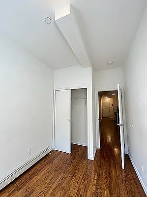 4th image of 407 W 51st St APT 2C
