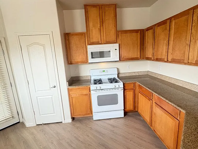 9050 Double R Blvd #124 — Photo 16