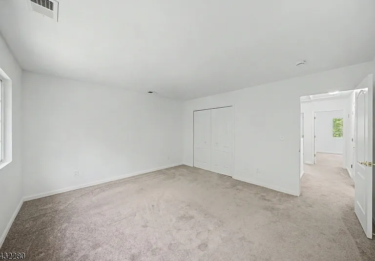 415 Union St — Photo 23