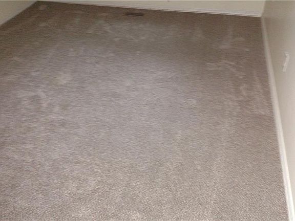 4th image of 8296 Schoolgate Dr