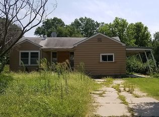 3015 E Range Rd, Wichita, KS 67216