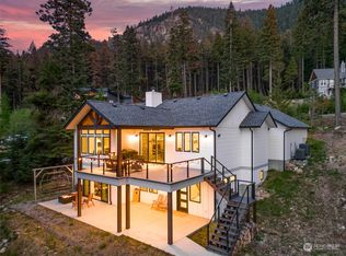 6772 Forest Ridge Dr, Wenatchee, WA 98801