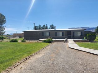 5730 Johnnie Mine St, Pahrump, NV 89060