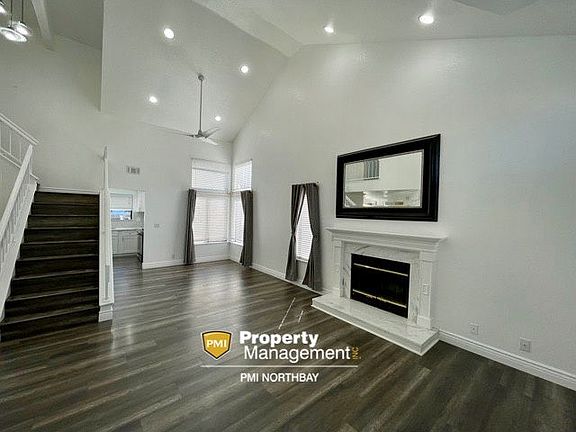 3rd image of 2416 Top Gallant Ct
