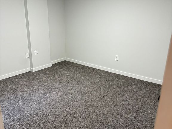 4th image of 259 Floyd Ave