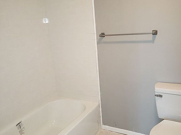 Master bath/ceramic Tile 