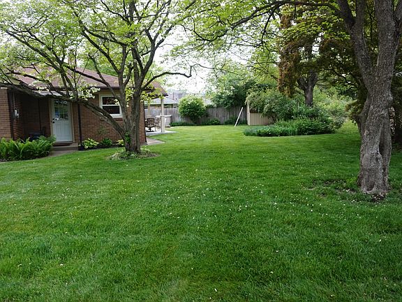 3rd image of 264 S 26th Street Dr