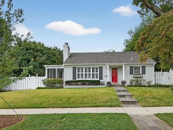 5214 Belvoir Dr, Bethesda, MD 20816