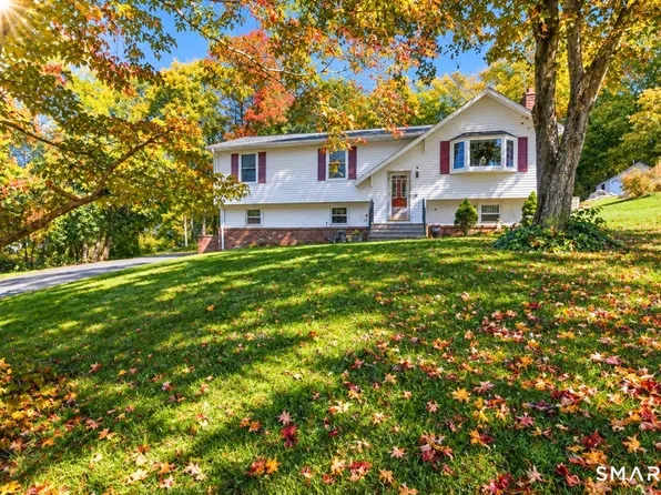 3 Patricia Terrace, Beacon Falls, CT 06403